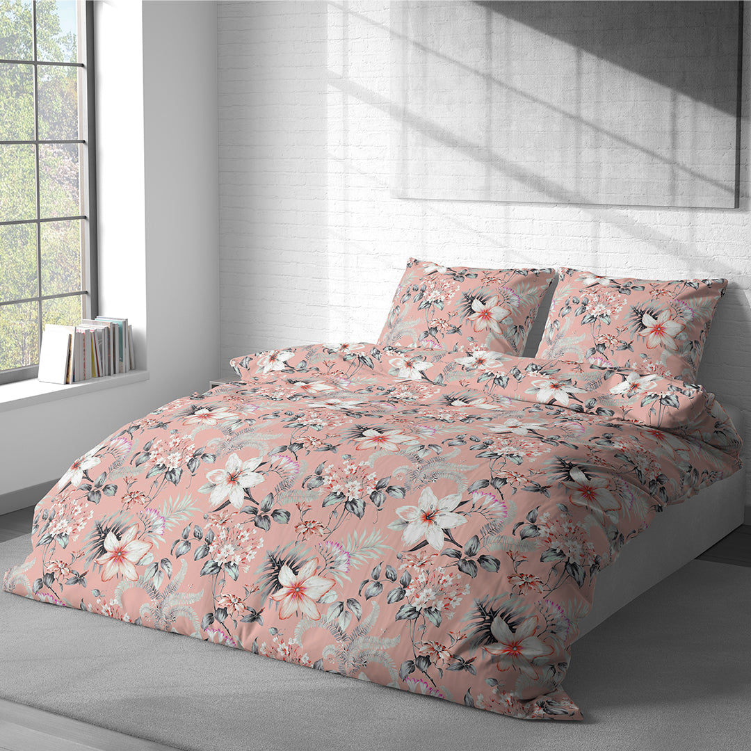 Vintana Pixel Cotton King Size Floral Digital Print Bedsheet (108 x 108 Inch) with 2 Pillow Covers Cotton (18 x 27 Inches) / 300TC.